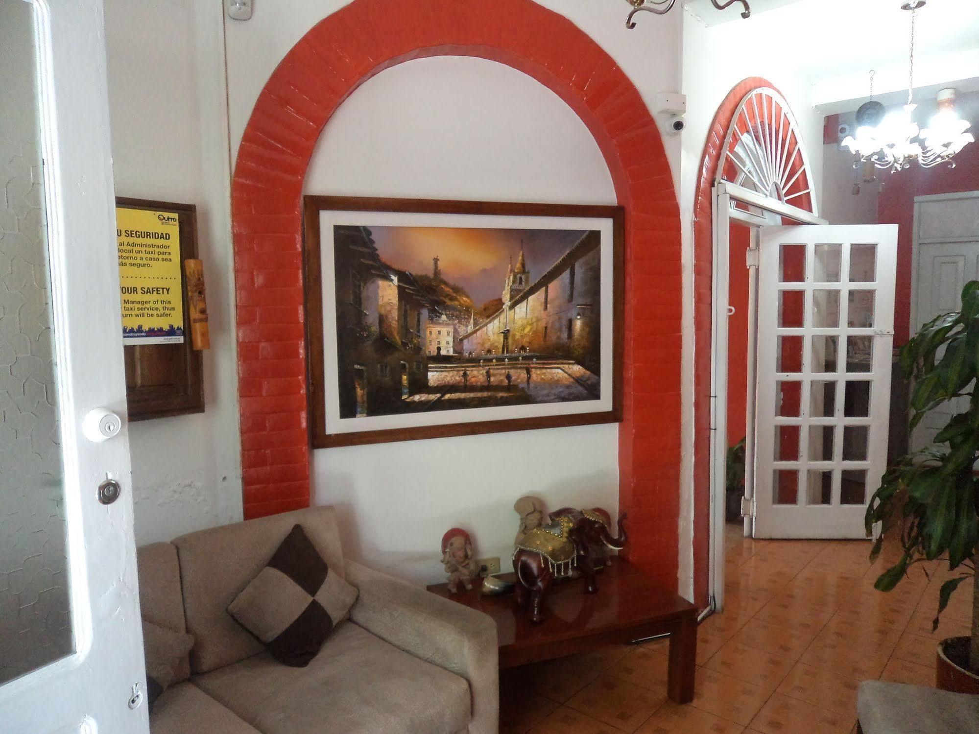 Hostal Imperial Quito Exteriör bild