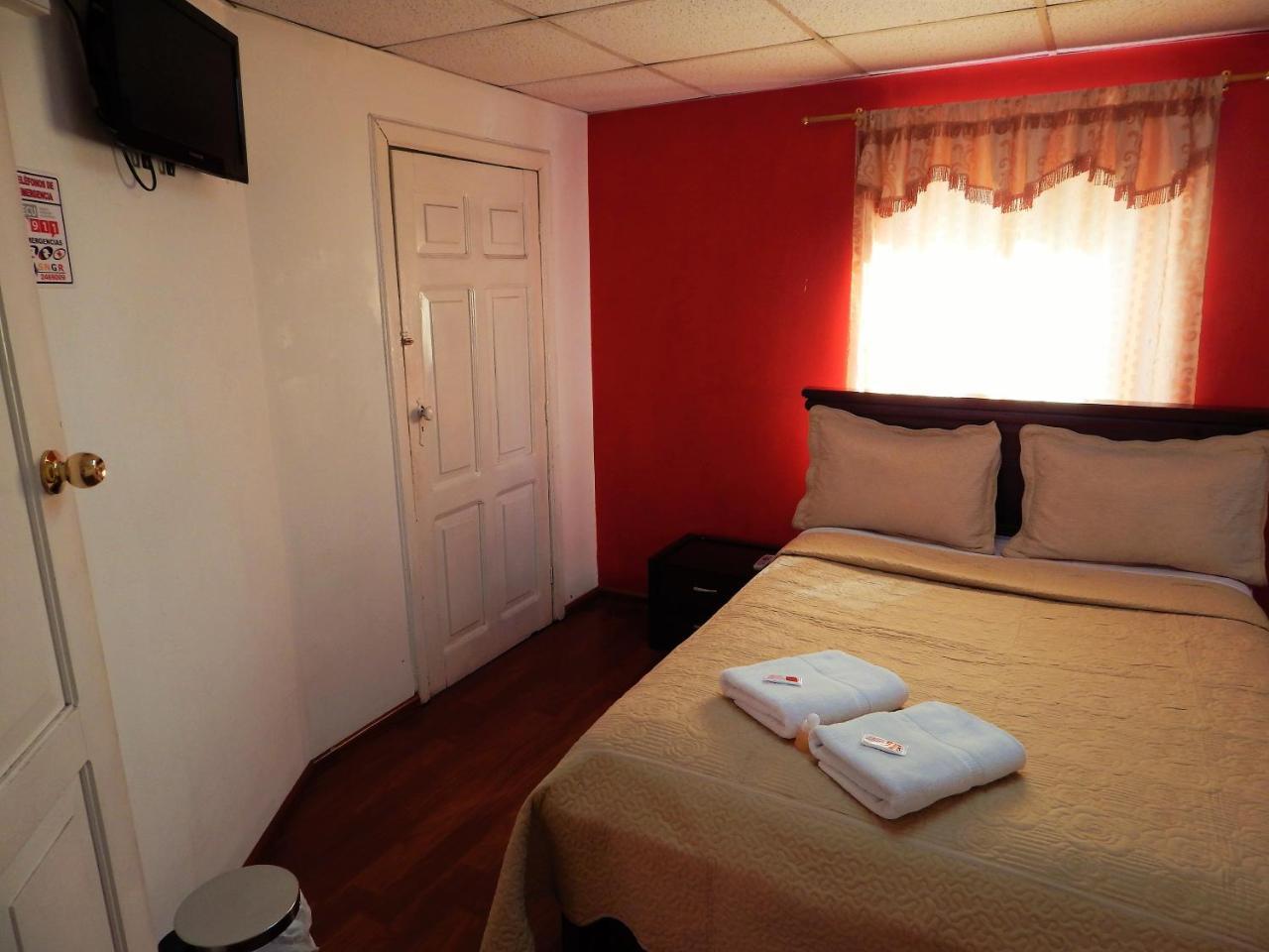 Hostal Imperial Quito Exteriör bild