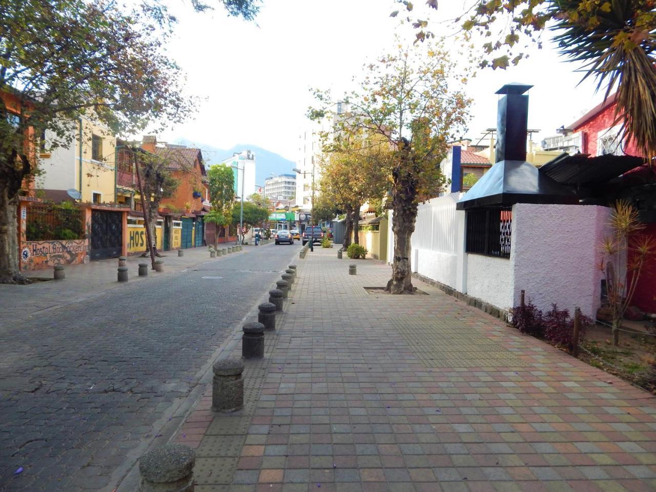 Hostal Imperial Quito Exteriör bild