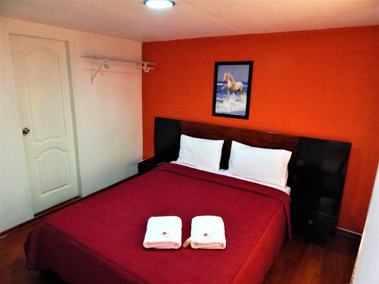 Hostal Imperial Quito Exteriör bild