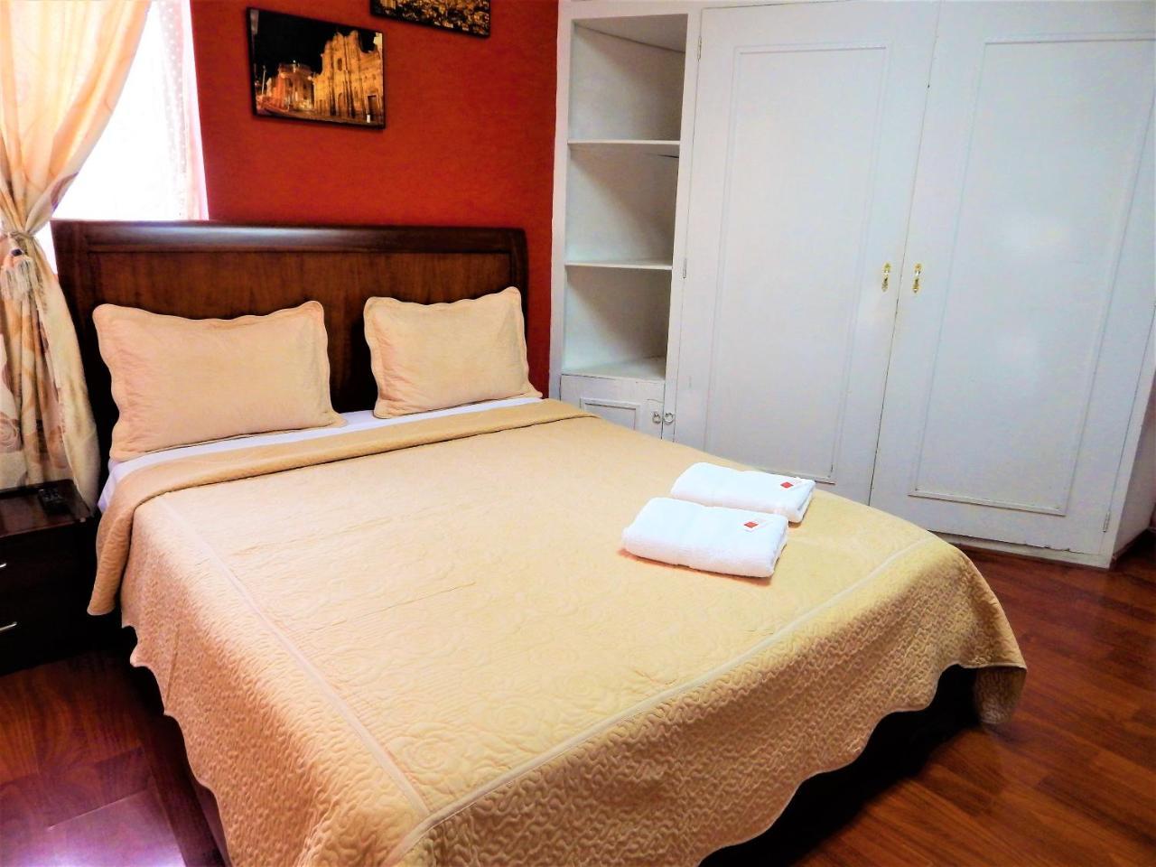 Hostal Imperial Quito Exteriör bild
