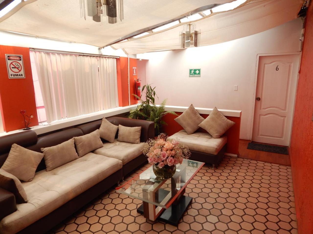 Hostal Imperial Quito Exteriör bild
